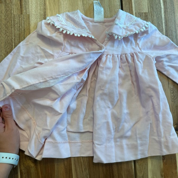 Vintage soft pink Peter Pan fringed lace neckline jacket  estimate 12-18 months - Picture 3 of 7